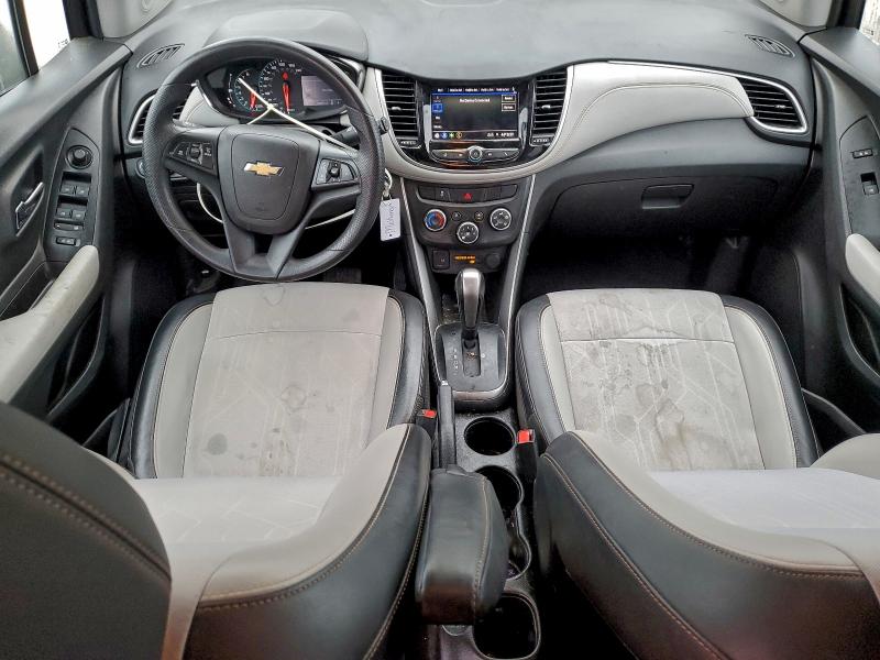 Photo 8 from auction – 2021 CHEVROLET TRAX with VIN KL7CJLSM3MB363959