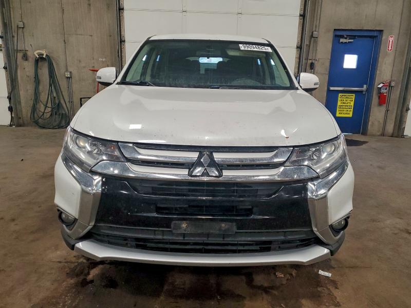 Photo 5 from auction – 2016 MITSUBISHI OUTLANDER with VIN JA4AZ3A32GZ034512