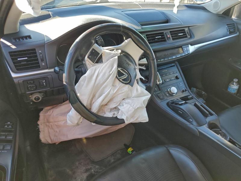 Photo 8 from auction – 2012 LEXUS CT 200 with VIN JTHKD5BH3C2081208
