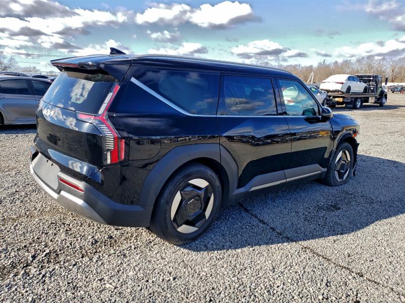 Photo 3 from auction – 2024 KIA EV9 WIND with VIN KNDAFFS53R6023281