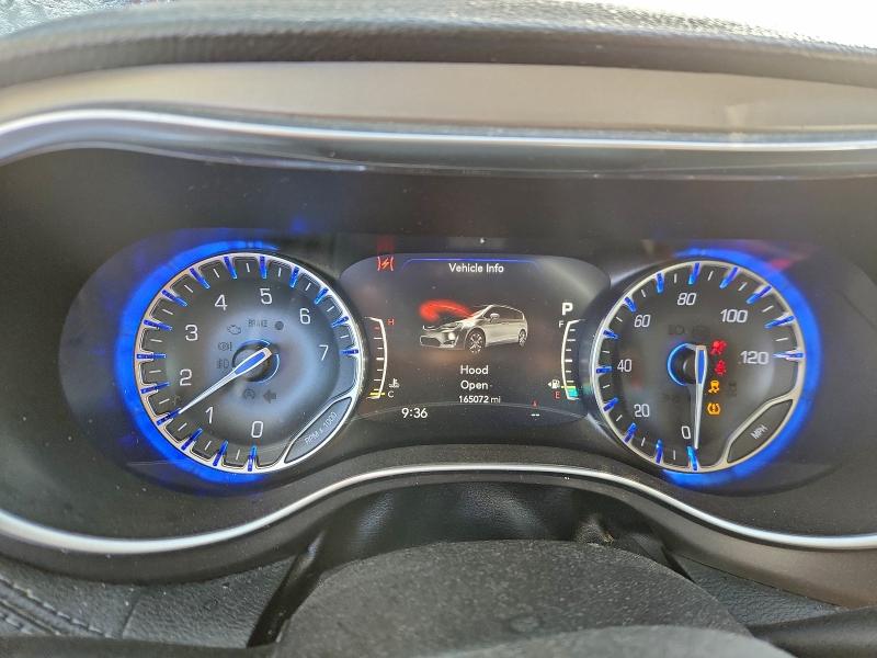 Photo 9 from auction – 2018 CHRYSLER PACIFICA L with VIN 2C4RC1GG9JR318410