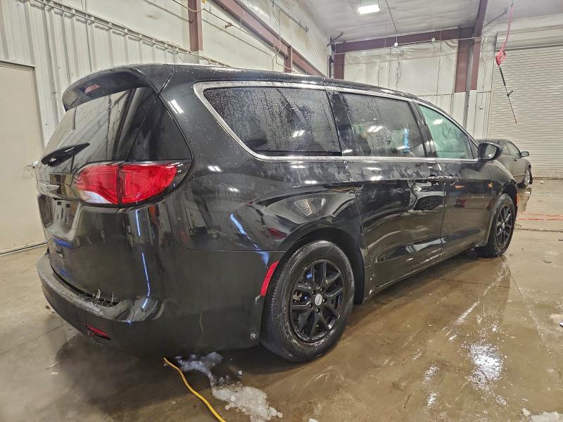 Photo 3 from auction – 2023 CHRYSLER VOYAGER LX with VIN 2C4RC1CG3PR515572