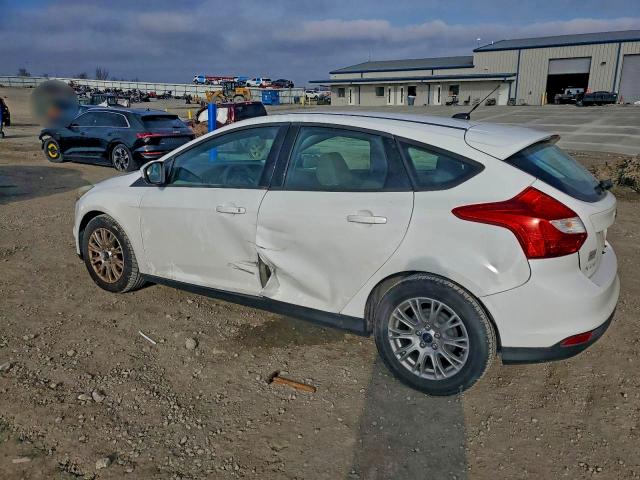 Foto 2 de la subasta – 2012 FORD FOCUS SE con VIN 1FAHP3K20CL394932