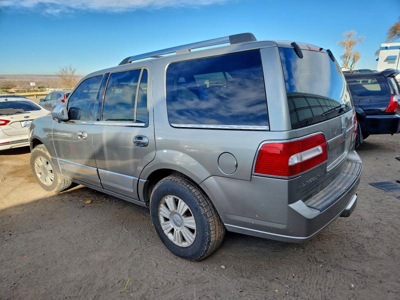 Photo 2 from auction – 2008 LINCOLN NAVIGATOR with VIN 5LMFU28528LJ10061