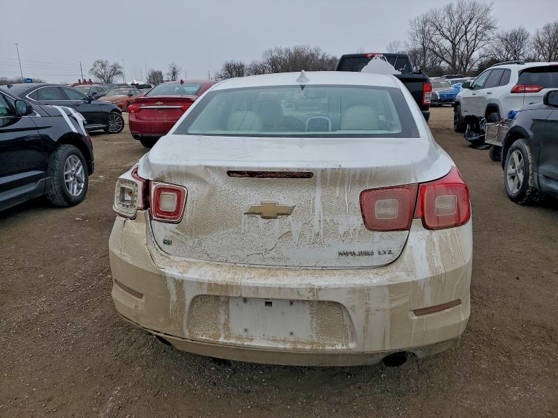 Photo 6 from auction – 2016 CHEVROLET MALIBU LIM with VIN 1G11E5SA7GF102954