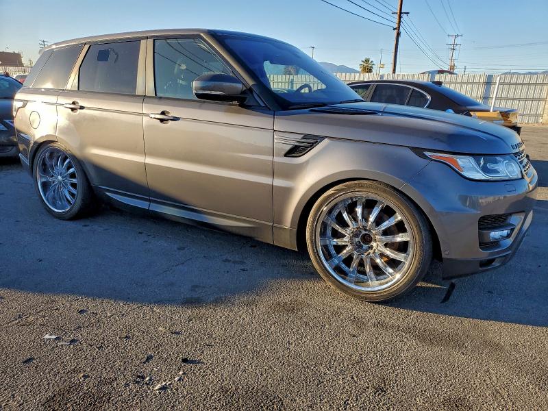 Photo 4 from auction – 2016 LAND ROVER RANGE ROVE with VIN SALWG2VF2GA650962