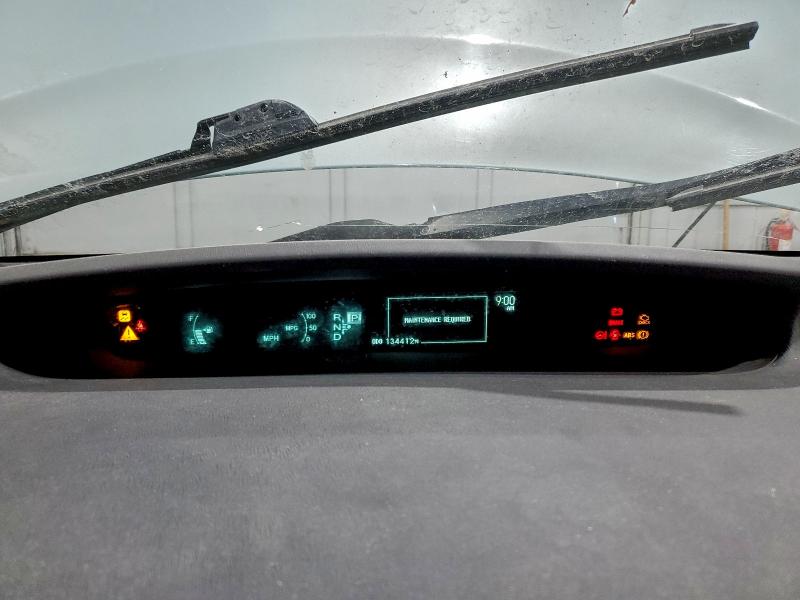 Photo 9 from auction – 2014 TOYOTA PRIUS with VIN JTDKN3DU4E1747949