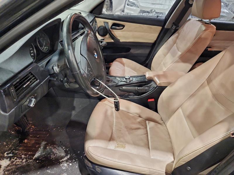 Photo 7 from auction – 2009 BMW 328 XI with VIN WBAPK735X9A451627