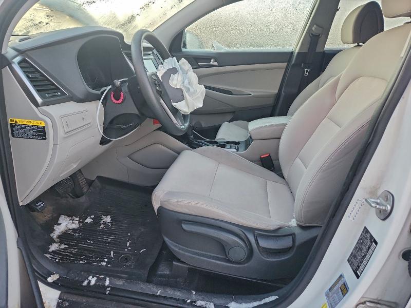 Photo 7 from auction – 2018 HYUNDAI TUCSON SE with VIN KM8J2CA40JU765717