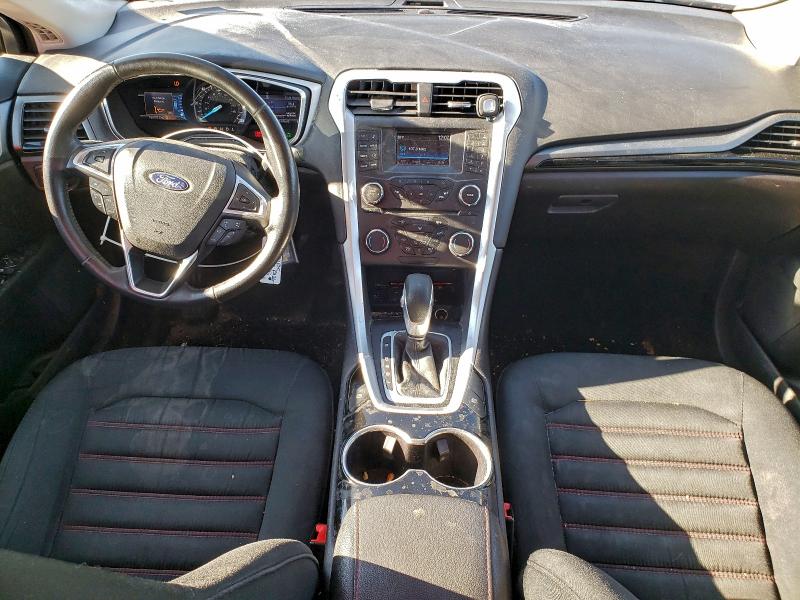 Photo 8 from auction – 2016 FORD FUSION SE with VIN 3FA6P0LU5GR310052