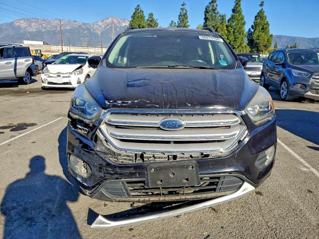 Photo 5 from auction – 2019 FORD ESCAPE SEL with VIN 1FMCU0HD4KUB62147