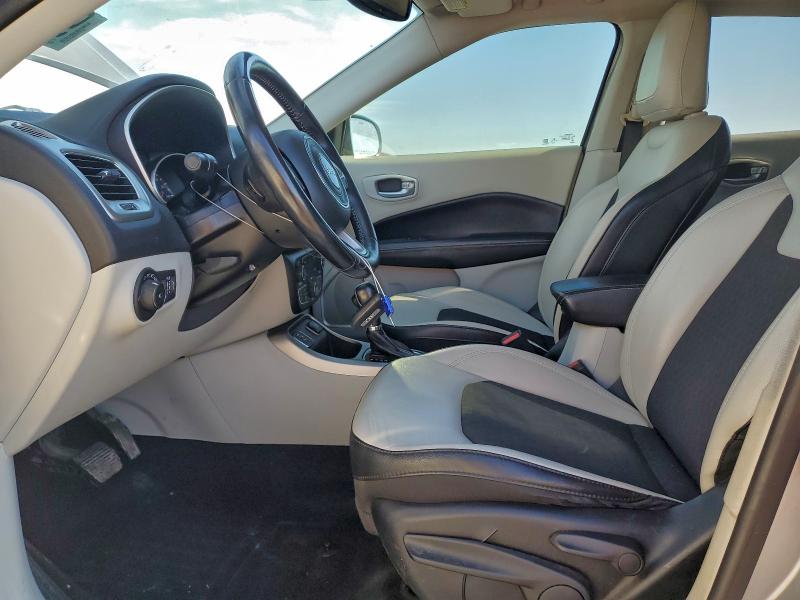 Foto 7 de la subasta – 2019 JEEP COMPASS LA con VIN 3C4NJCBB7KT638738