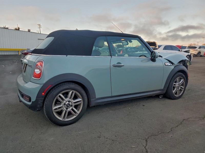 Photo 3 from auction – 2012 MINI COOPER S with VIN WMWZP3C56CT550170