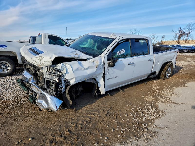 CHEVROLET SILVERADO 2020 with VIN 1GC4YPEY4LF143293 - Photo from auction