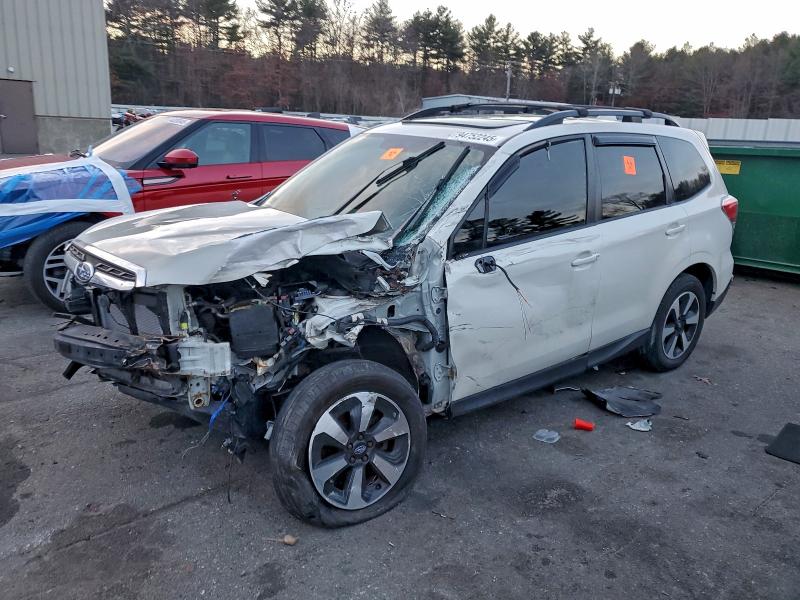 SUBARU FORESTER 2 2017 with VIN JF2SJAEC8HH455157 - Photo from auction