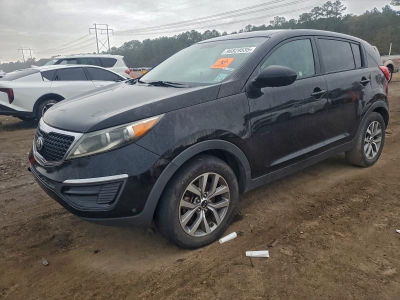 KIA SPORTAGE L 2015 with VIN KNDPB3AC8F7710461 - Photo from auction