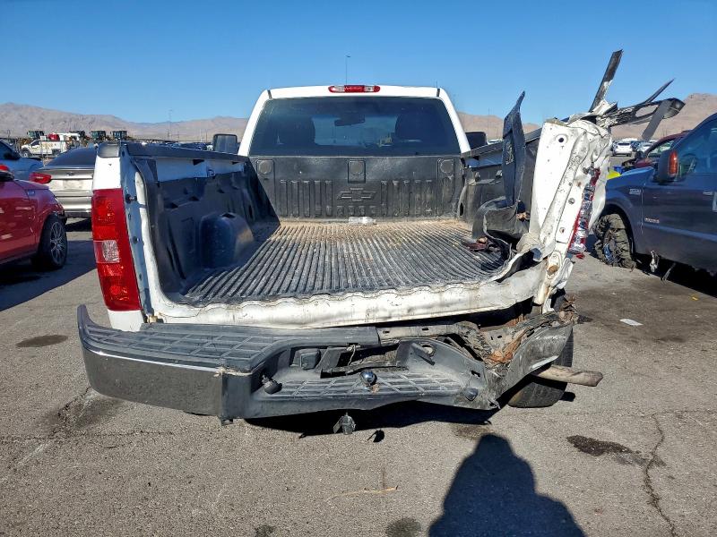 Photo 6 from auction – 2008 CHEVROLET SILVERADO with VIN 1GCEC14C68Z295765