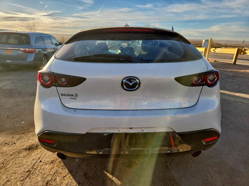 Foto 6 de la subasta – 2023 MAZDA 3 con VIN JM1BPBJY4P1621962