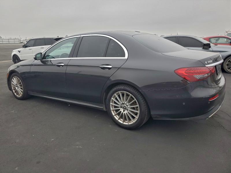 Photo 2 from auction – 2021 MERCEDES-BENZ E 350 with VIN W1KZF8DB4MA960010