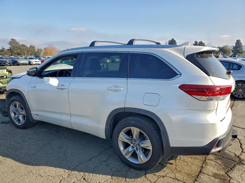 Zdjęcie 2 z aukcji – 2019 TOYOTA HIGHLANDER z VIN 5TDDGRFH4KS055470