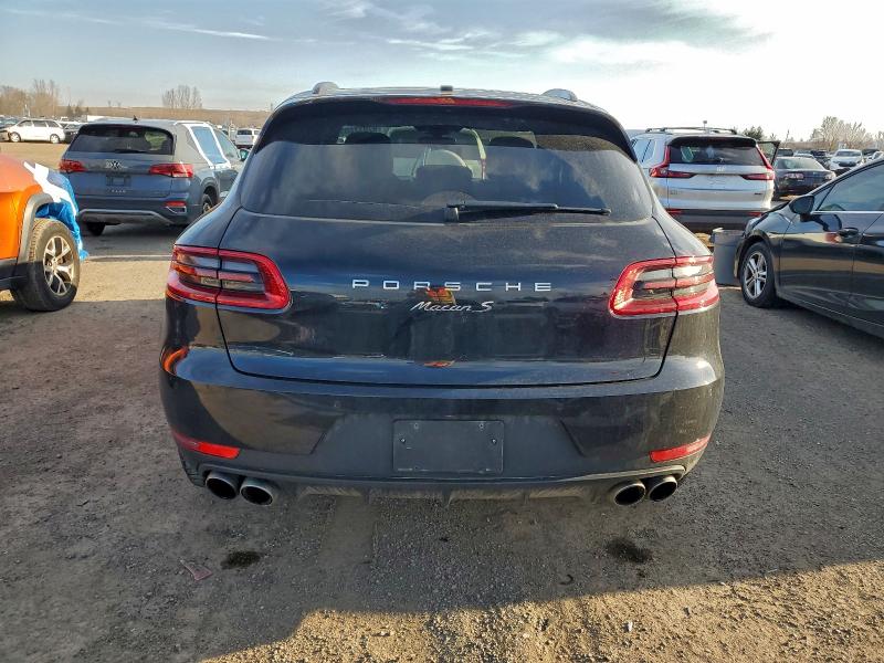 Photo 6 from auction – 2017 PORSCHE MACAN S with VIN WP1AB2A59HLB19369