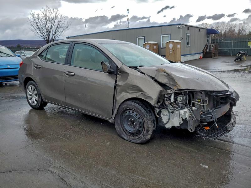 Photo 4 from auction – 2017 TOYOTA COROLLA with VIN 2T1BURHE9HC939862