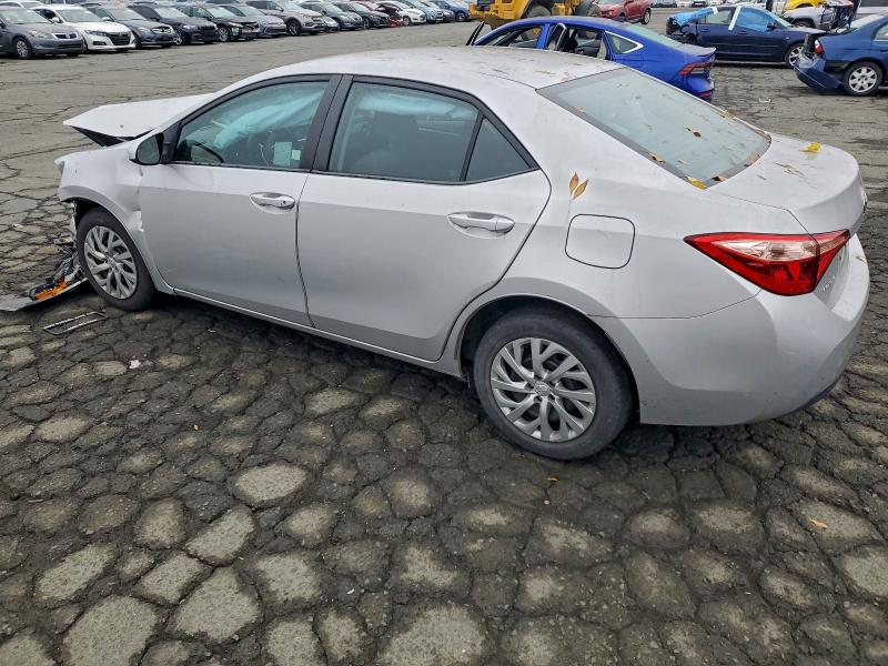 Photo 2 from auction – 2018 TOYOTA COROLLA L with VIN 2T1BURHE1JC112086