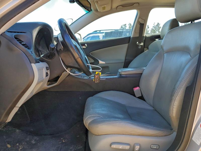 Photo 7 from auction – 2006 LEXUS IS 250 with VIN JTHCK262665005984
