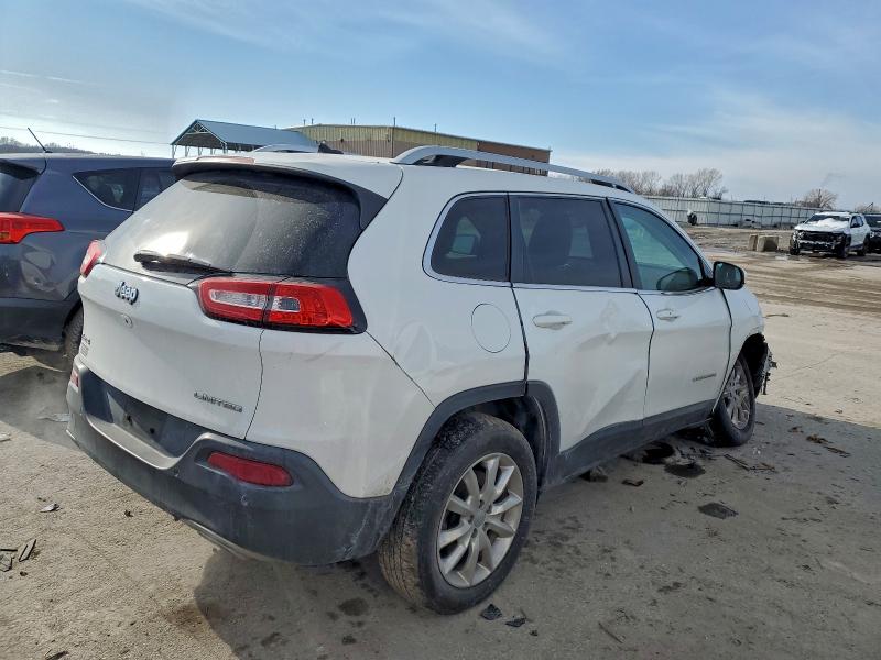 Photo 3 from auction – 2015 JEEP CHEROKEE L with VIN 1C4PJMDS4FW692896