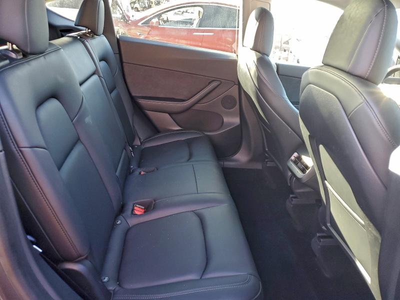 Photo 10 from auction – 2021 TESLA MODEL Y with VIN 5YJYGDED0MF107784