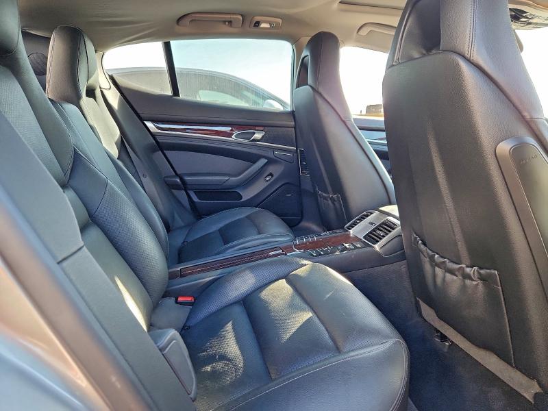 Photo 10 from auction – 2010 PORSCHE PANAMERA S with VIN WP0AB2A70AL064271