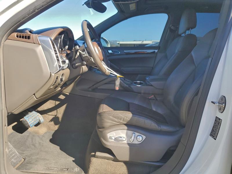 Photo 7 from auction – 2017 PORSCHE CAYENNE with VIN WP1AE2A27HLA71612