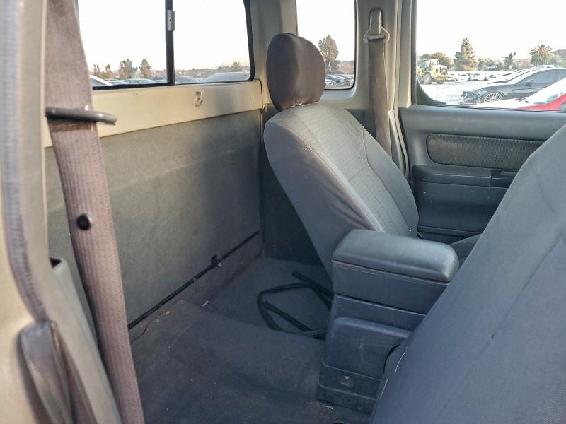 Photo 10 from auction – 2004 NISSAN FRONTIER K with VIN 1N6ED26TX4C473445