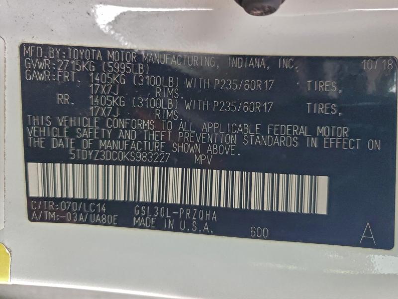 Photo 14 from auction – 2019 TOYOTA SIENNA with VIN 5TDYZ3DC0KS983227