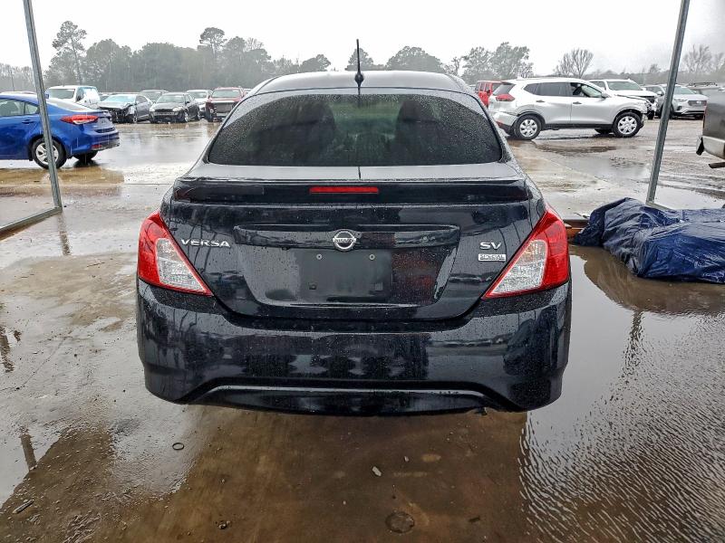 Photo 6 from auction – 2018 NISSAN VERSA S with VIN 3N1CN7AP0JL863181
