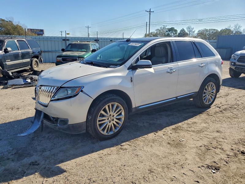 LINCOLN MKX 2012 with VIN 2LMDJ6JK7CBL02227 - Photo from auction