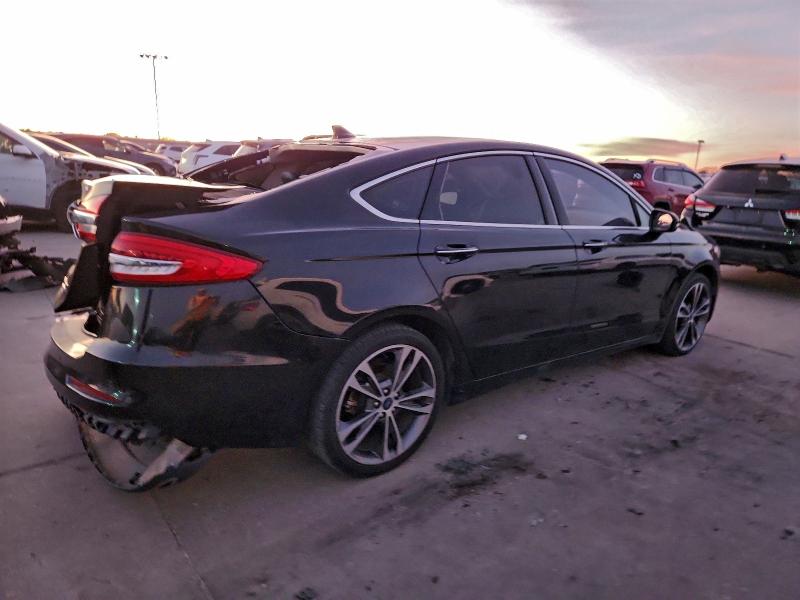 Photo 3 from auction – 2020 FORD FUSION TIT with VIN 3FA6P0D91LR192411