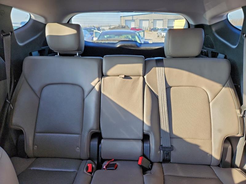 Photo 10 from auction – 2017 HYUNDAI SANTA FE S with VIN 5NMZU3LB5HH042685