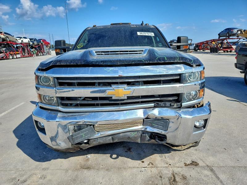 Photo 5 from auction – 2018 CHEVROLET SILVERADO with VIN 1GC1KVEYXJF131817