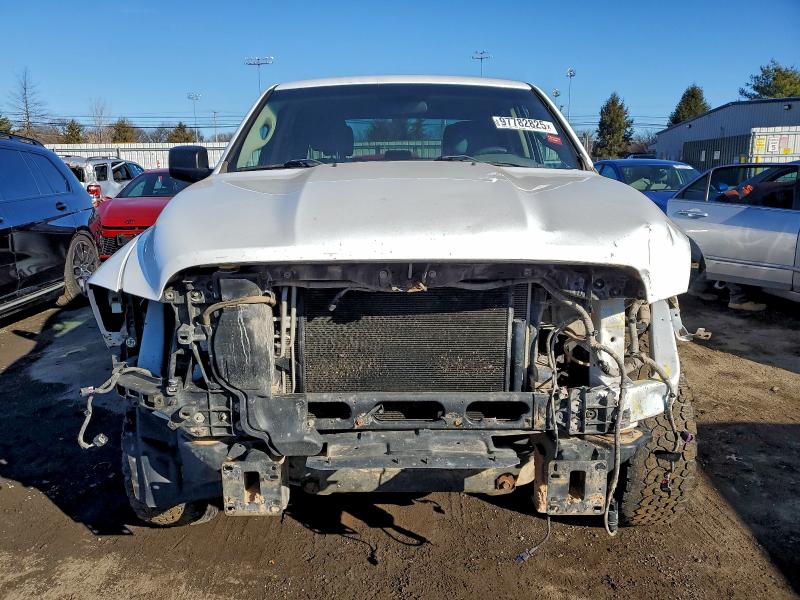 Photo 5 from auction – 2018 RAM 1500 ST with VIN 1C6RR7ST7JS309023