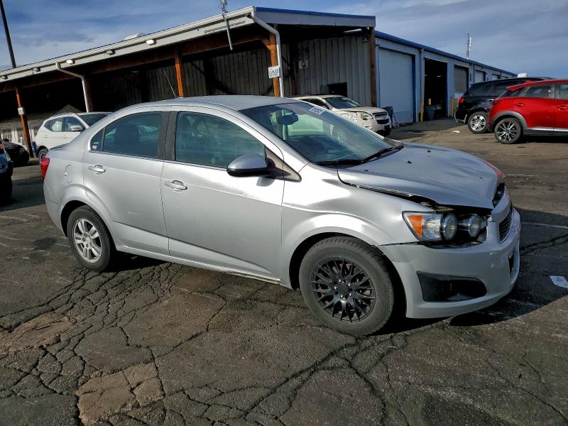Photo 4 from auction – 2014 CHEVROLET SONIC LT with VIN 1G1JC5SH7E4172336