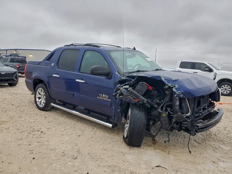 Photo 4 from auction – 2013 CHEVROLET AVALANCHE with VIN 3GNMCFE04DG366394