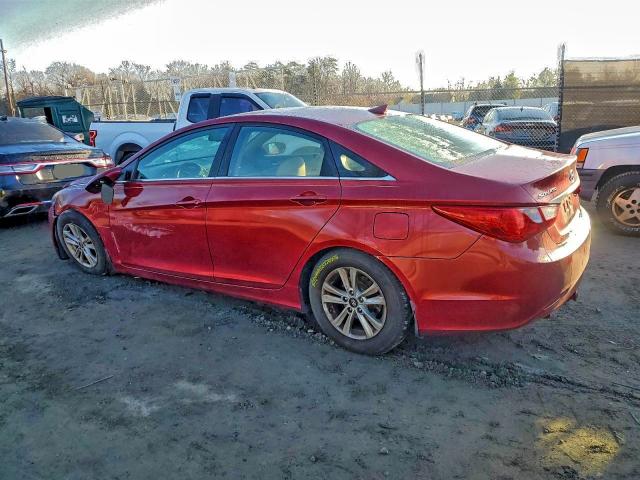 Photo 2 from auction – 2013 HYUNDAI SONATA with VIN 5NPEB4AC9DH710832