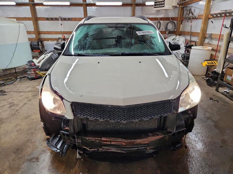 Photo 5 from auction – 2011 CHEVROLET TRAVERSE L with VIN 1GNKREED5BJ220004