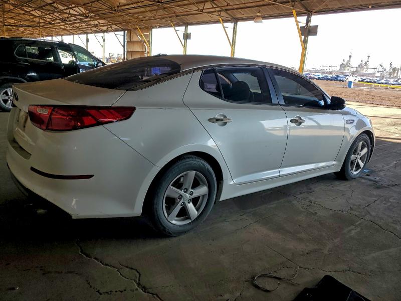 Photo 3 from auction – 2015 KIA OPTIMA LX with VIN KNAGM4A79F5545810