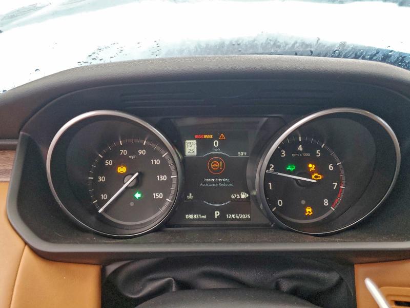 Photo 9 from auction – 2017 LAND ROVER DISCOVERY with VIN SALRHBBV5HA024331