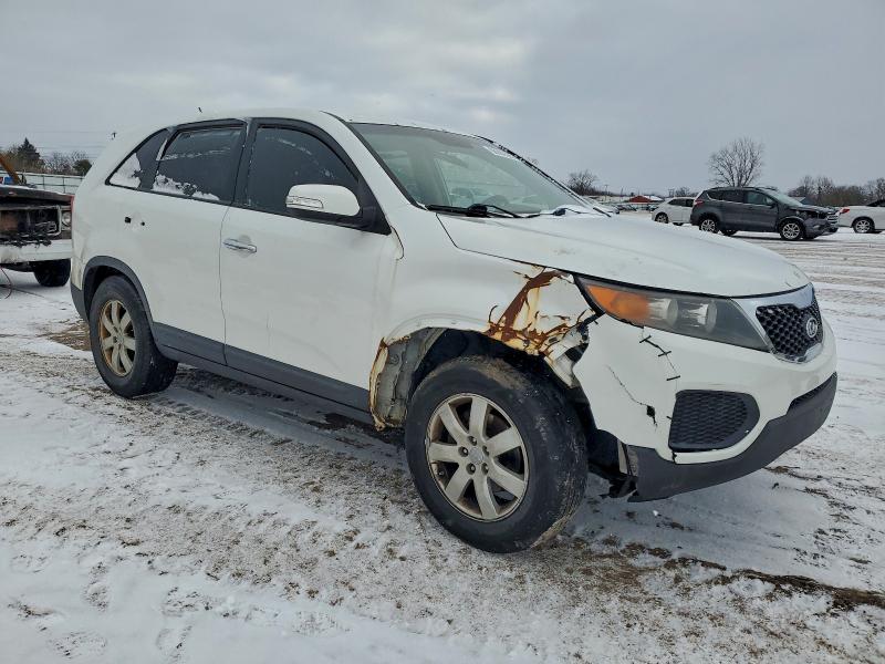 Photo 4 from auction – 2012 KIA SORENTO BA with VIN 5XYKT3A13CG246239