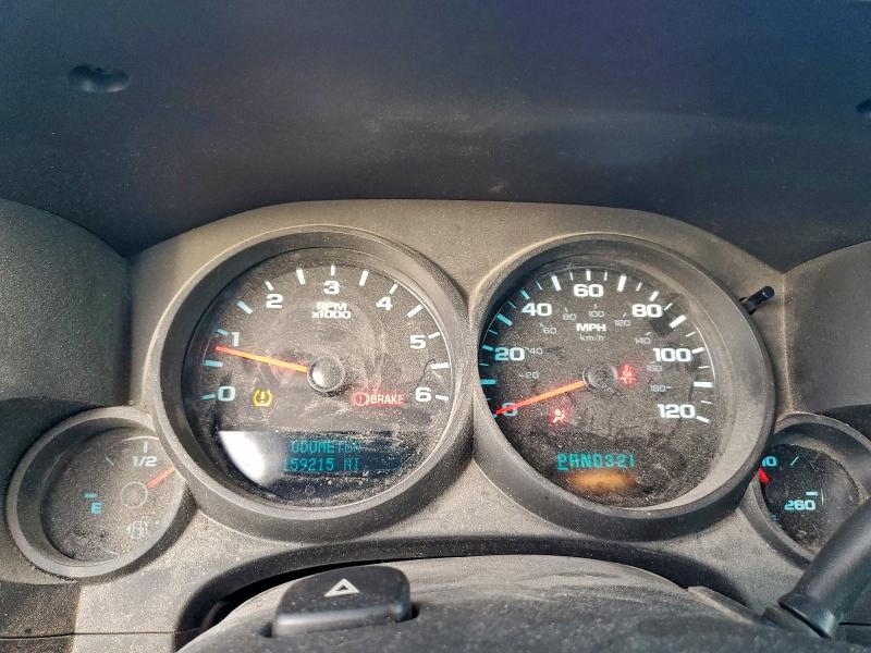 Photo 9 from auction – 2011 CHEVROLET SILVERADO with VIN 1GCRCPEAXBZ212458