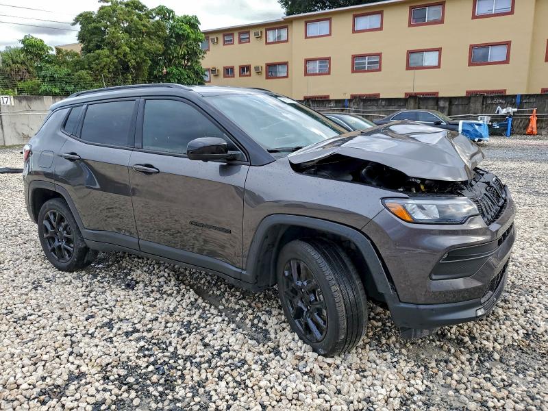 Photo 4 from auction – 2023 JEEP COMPASS LA with VIN 3C4NJDBN5PT530190