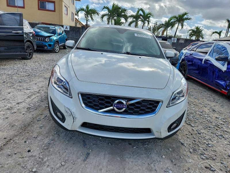 Photo 5 from auction – 2012 VOLVO C30 T5 with VIN YV1672MK3C2280187